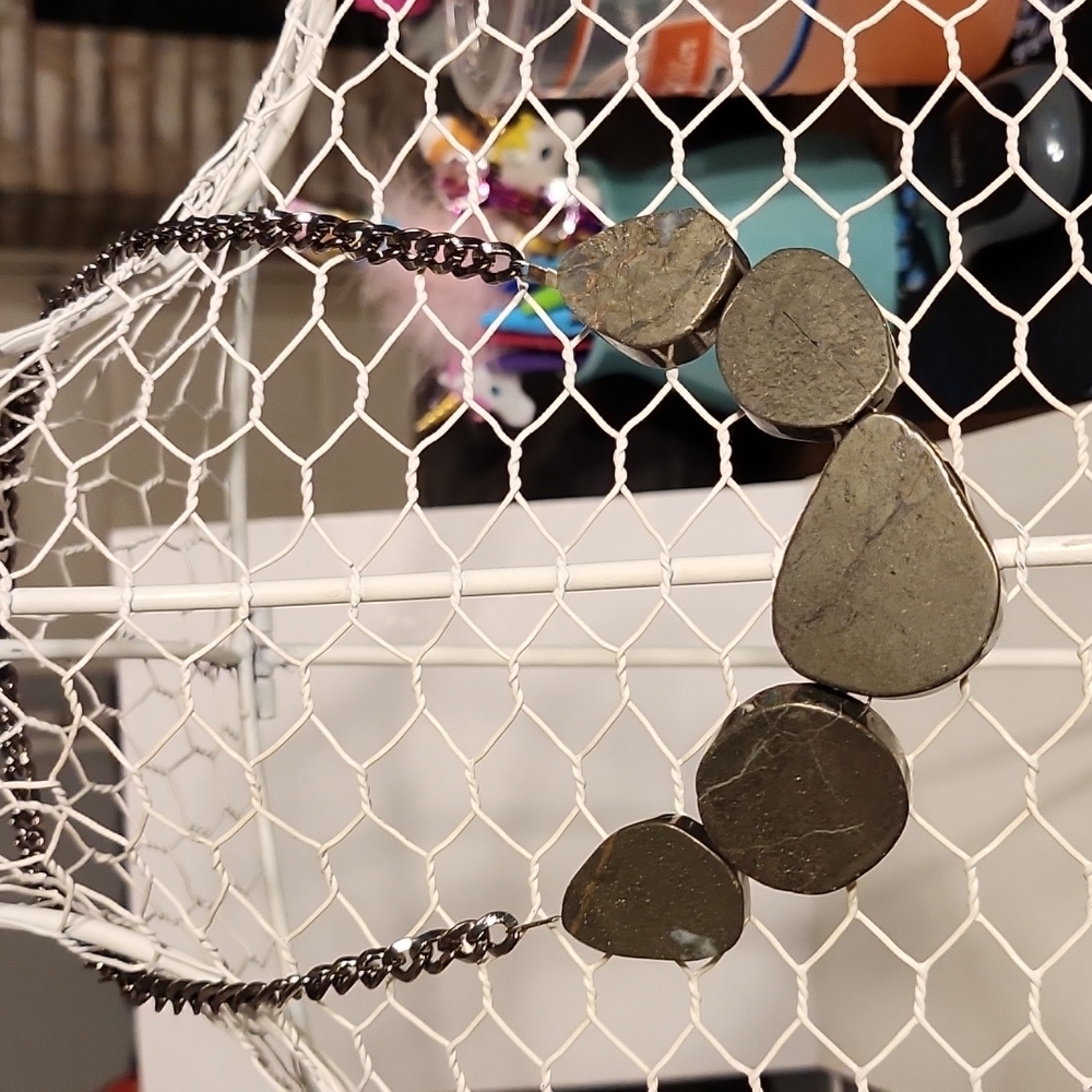 Metal Necklace